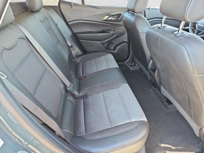 2025 Chevrolet Trax FWD 4dr LT