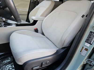 2024 Hyundai KONA SEL FWD