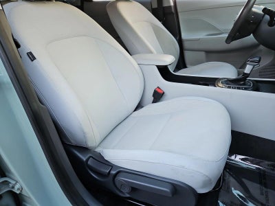 2024 Hyundai KONA SEL FWD