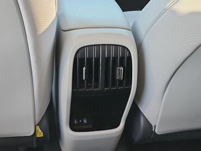 2025 Hyundai KONA SEL FWD