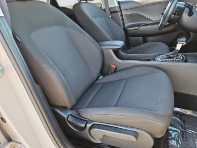 2024 Hyundai KONA SEL FWD