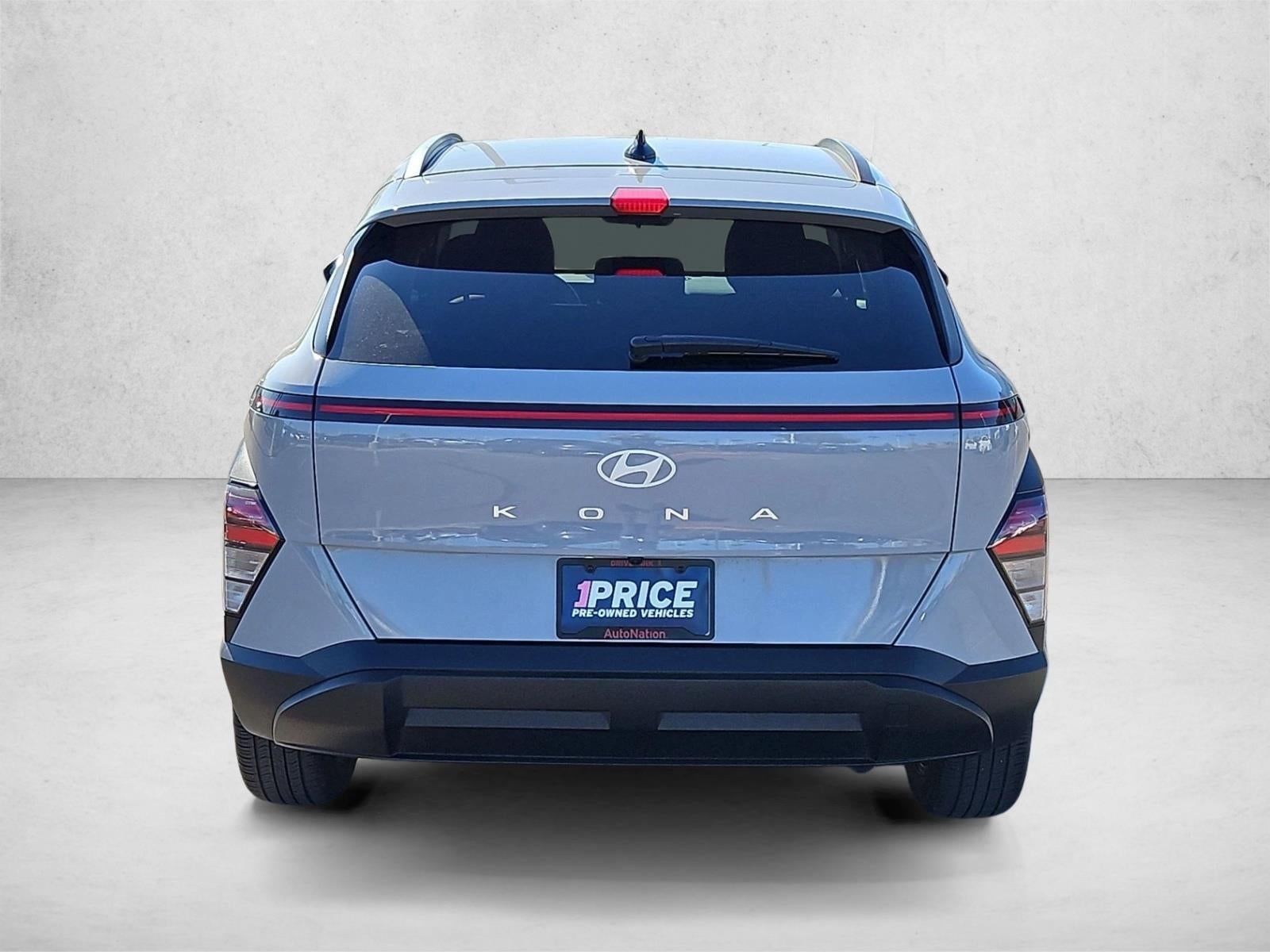 2024 Hyundai KONA SEL FWD