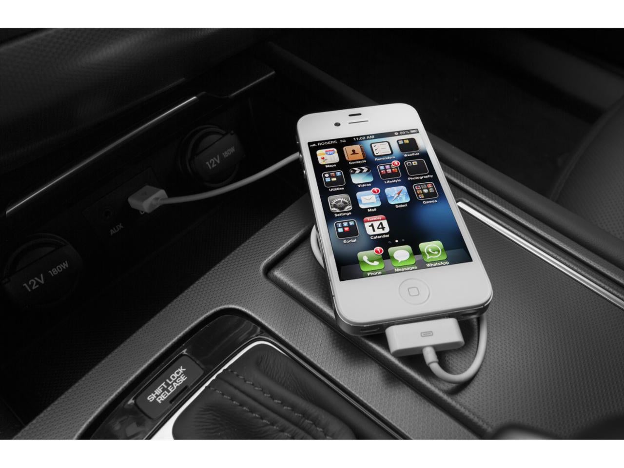 2015 Hyundai GENESIS 4dr Sdn V6 3.8L RWD