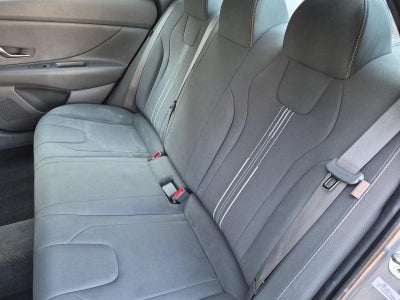 2024 Hyundai ELANTRA SEL IVT