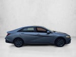 2024 Hyundai ELANTRA SEL IVT