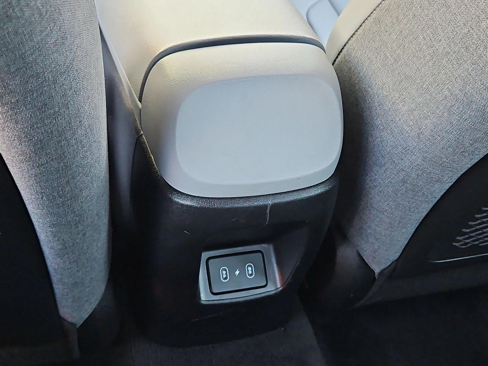 2024 Hyundai ELANTRA Limited IVT
