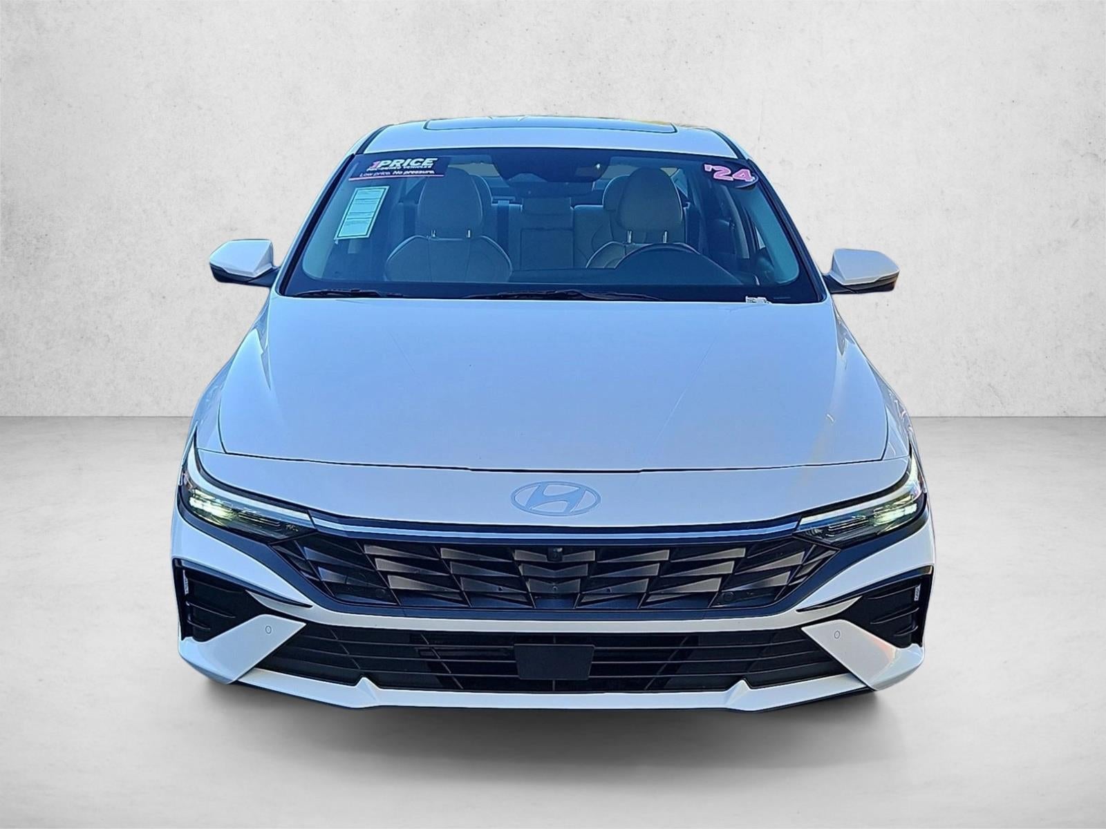 2024 Hyundai ELANTRA Limited IVT