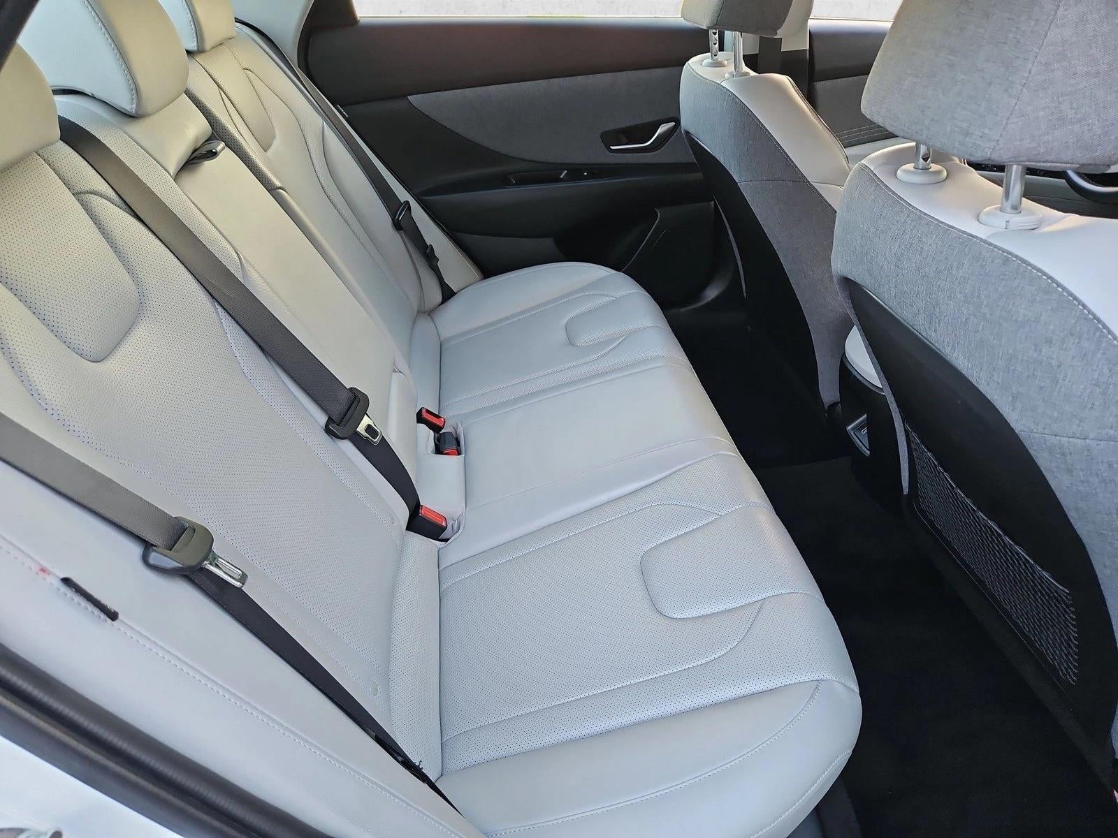 2024 Hyundai ELANTRA Limited IVT