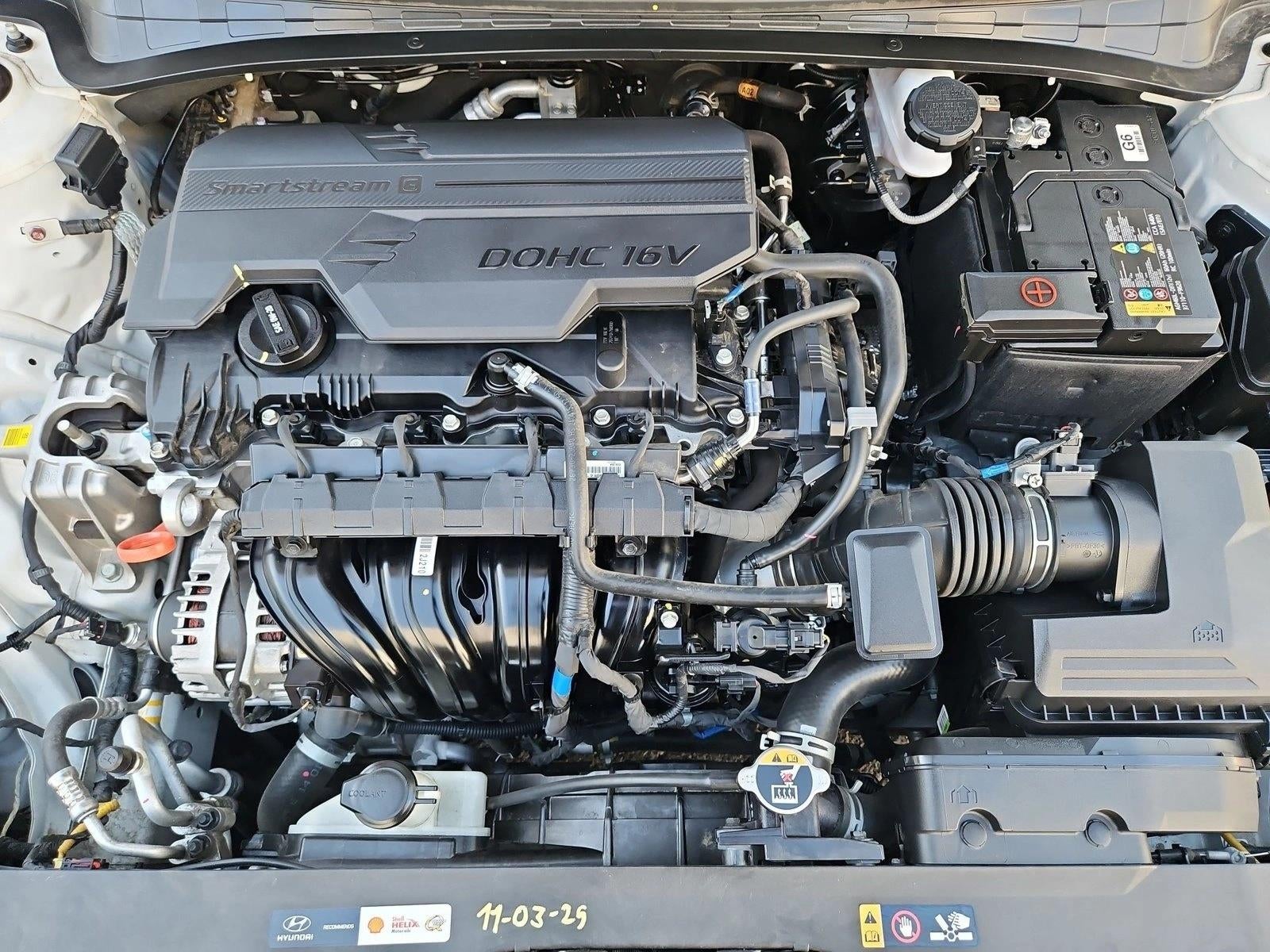 2024 Hyundai ELANTRA Limited IVT