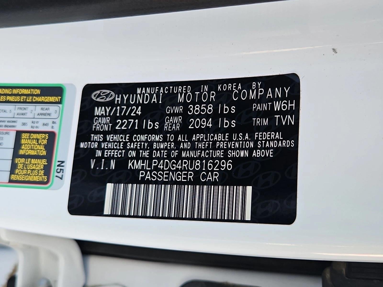 2024 Hyundai ELANTRA Limited IVT