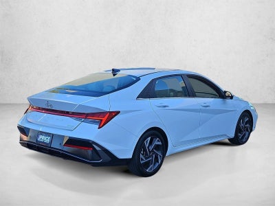 2024 Hyundai ELANTRA Limited IVT