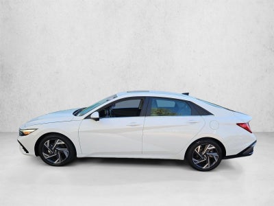 2024 Hyundai ELANTRA Limited IVT