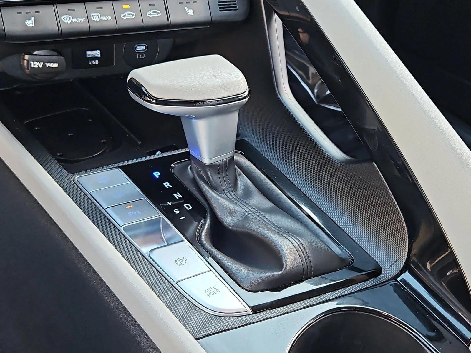 2024 Hyundai ELANTRA Limited IVT