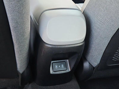 2024 Hyundai ELANTRA Limited IVT