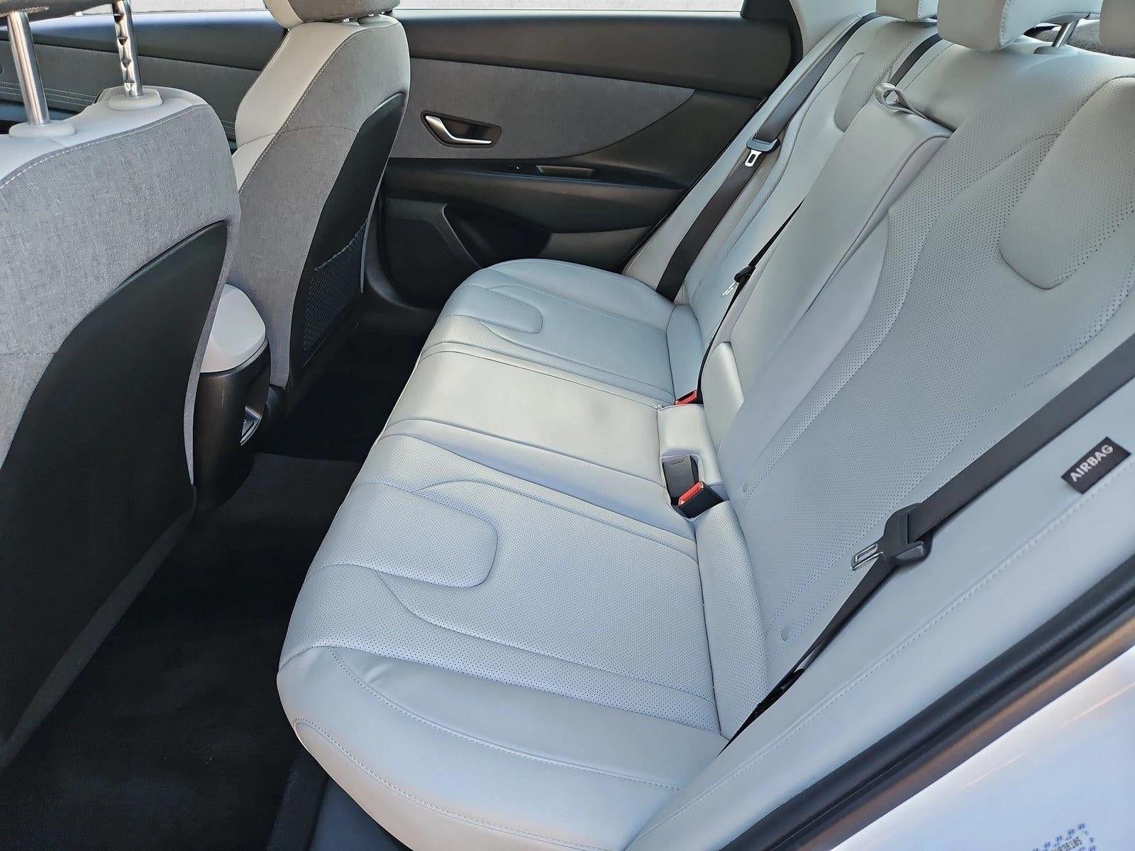 2024 Hyundai ELANTRA Limited IVT