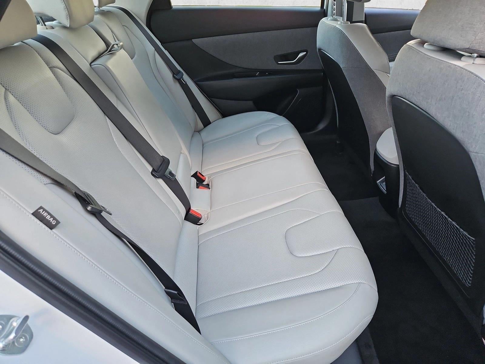 2024 Hyundai ELANTRA Limited IVT