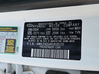 2024 Hyundai ELANTRA Limited IVT