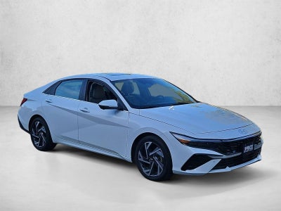 2024 Hyundai ELANTRA Limited IVT