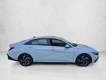 2024 Hyundai ELANTRA Limited IVT