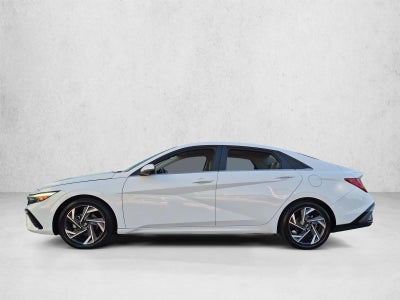 2024 Hyundai ELANTRA Limited IVT