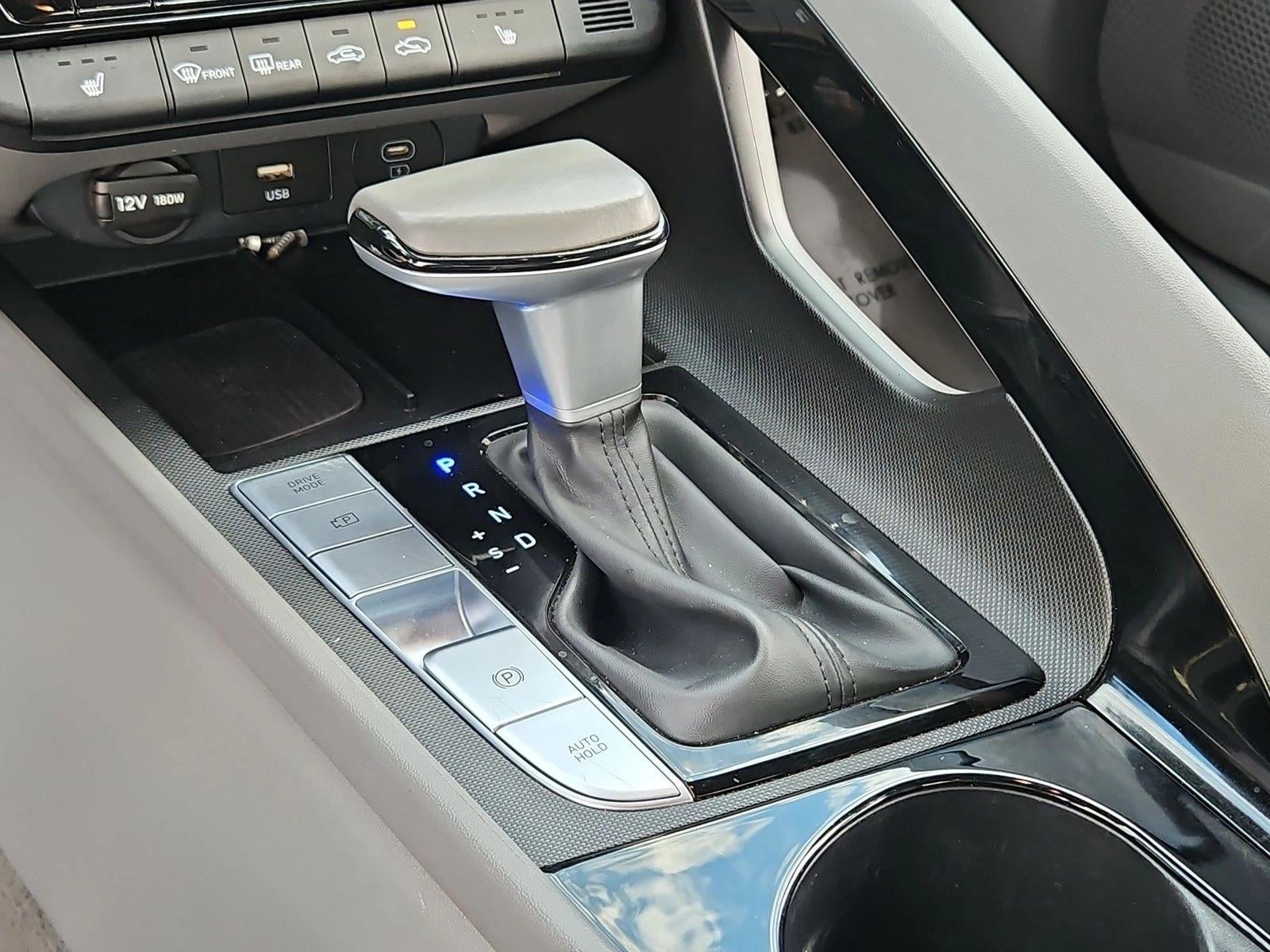 2025 Hyundai ELANTRA SEL Convenience IVT