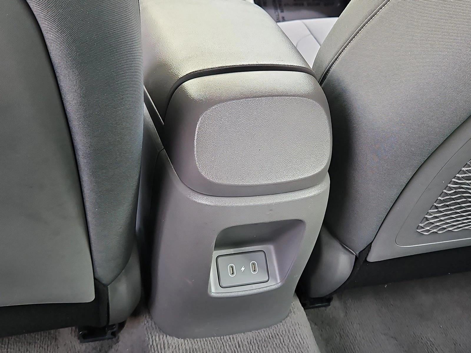 2025 Hyundai ELANTRA SEL Convenience IVT