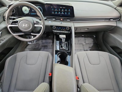 2025 Hyundai ELANTRA SEL Convenience IVT