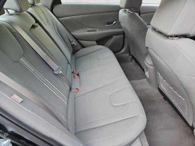 2025 Hyundai ELANTRA SEL Convenience IVT