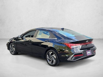 2025 Hyundai ELANTRA SEL Convenience IVT