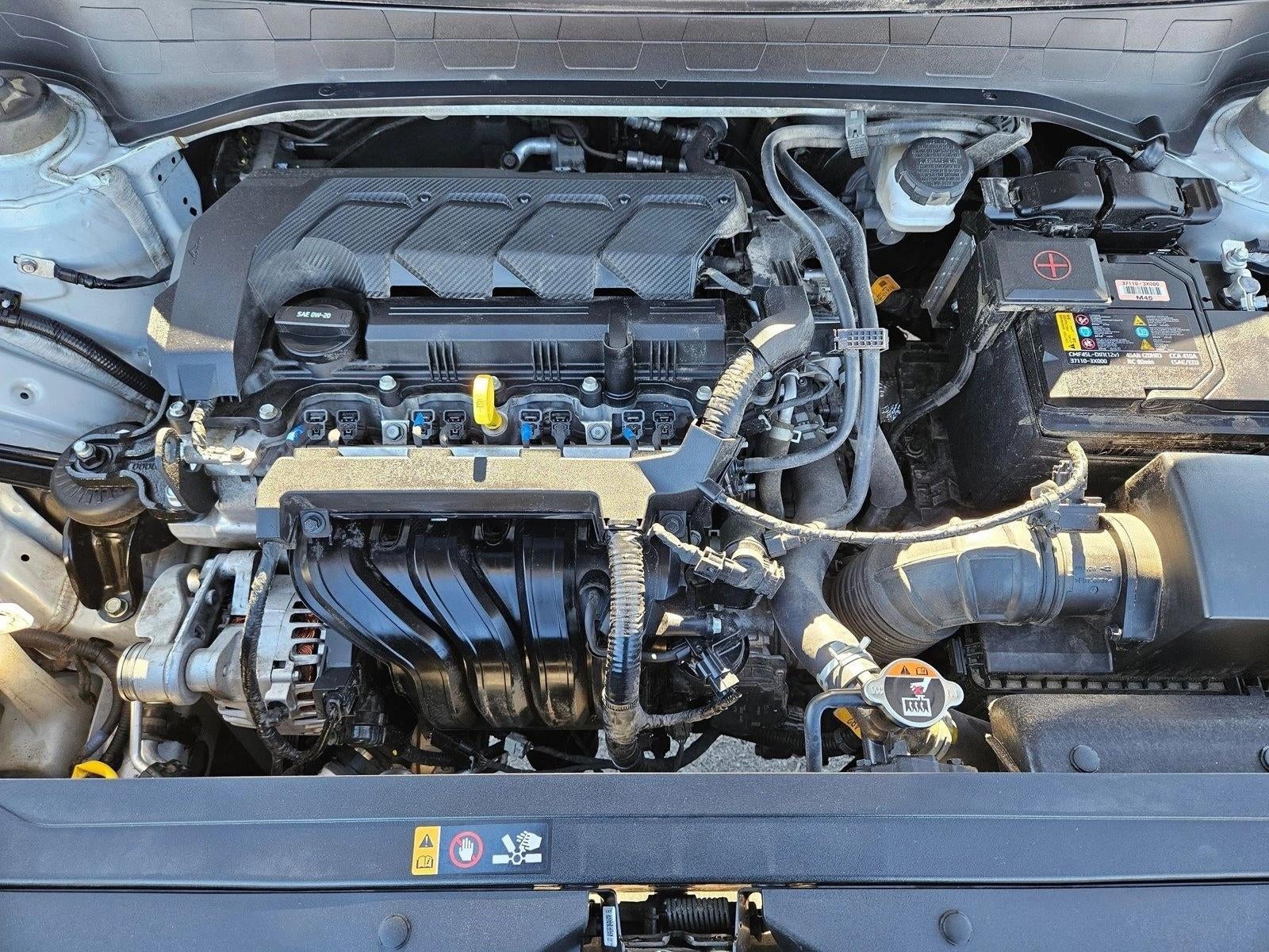 2022 Hyundai VENUE SEL IVT