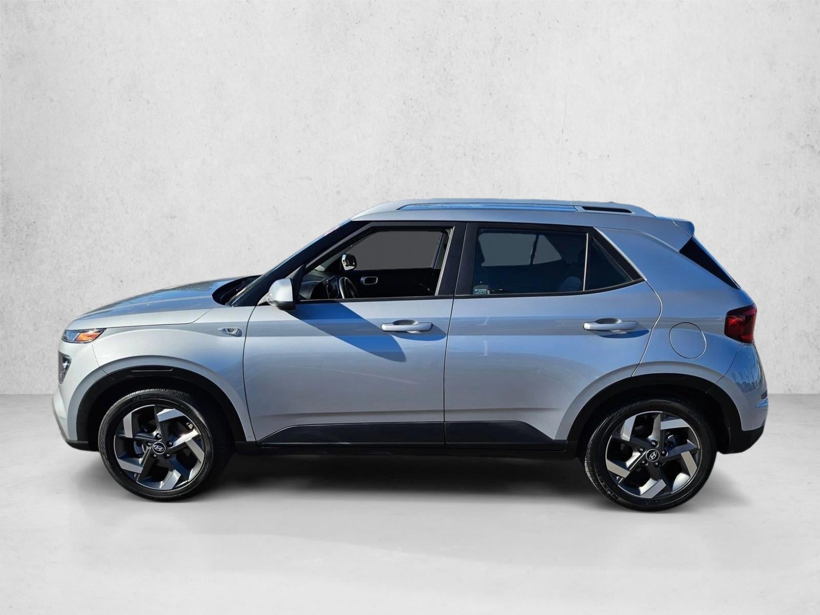 2022 Hyundai VENUE SEL IVT