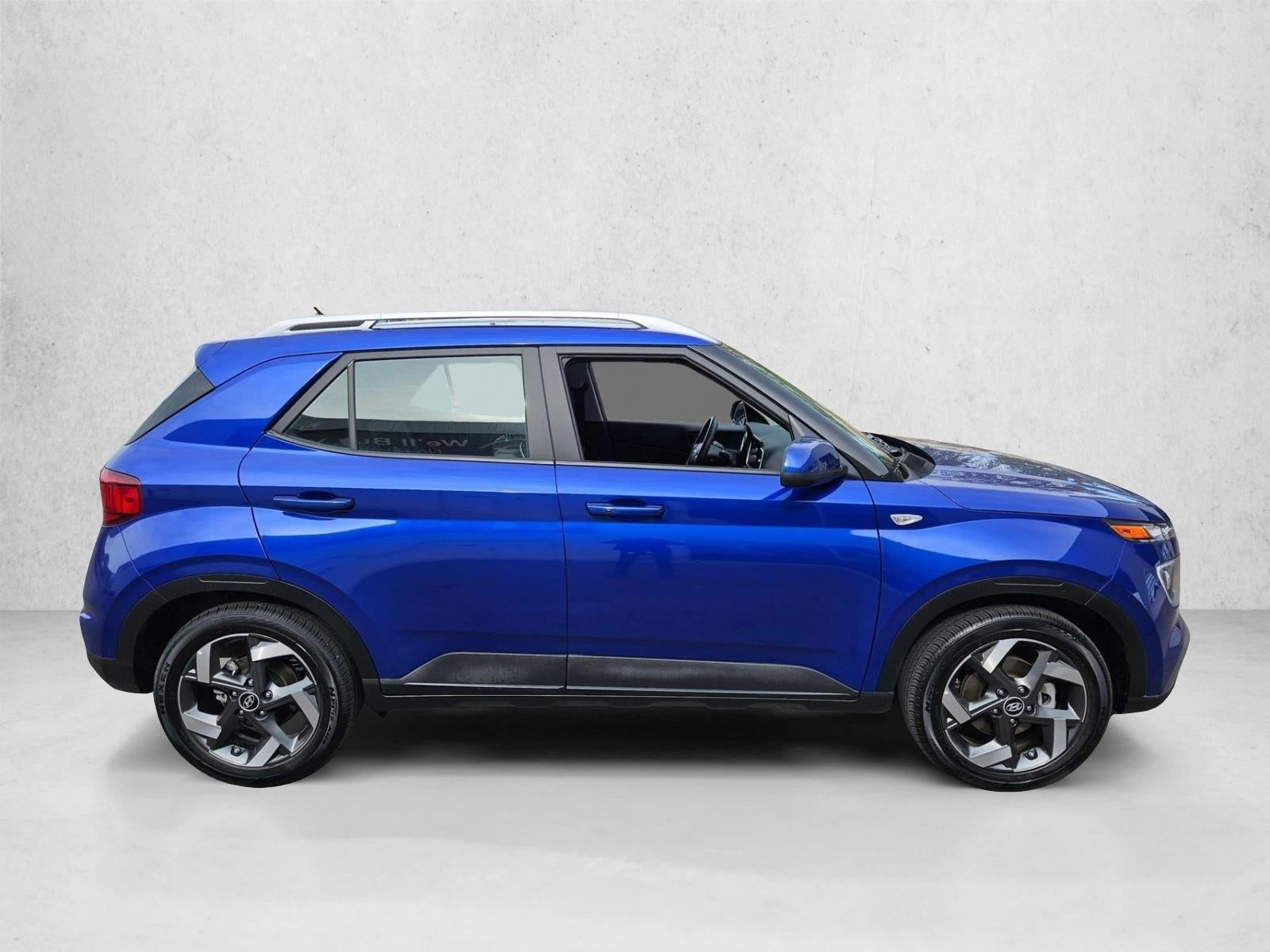 2025 Hyundai VENUE Limited IVT