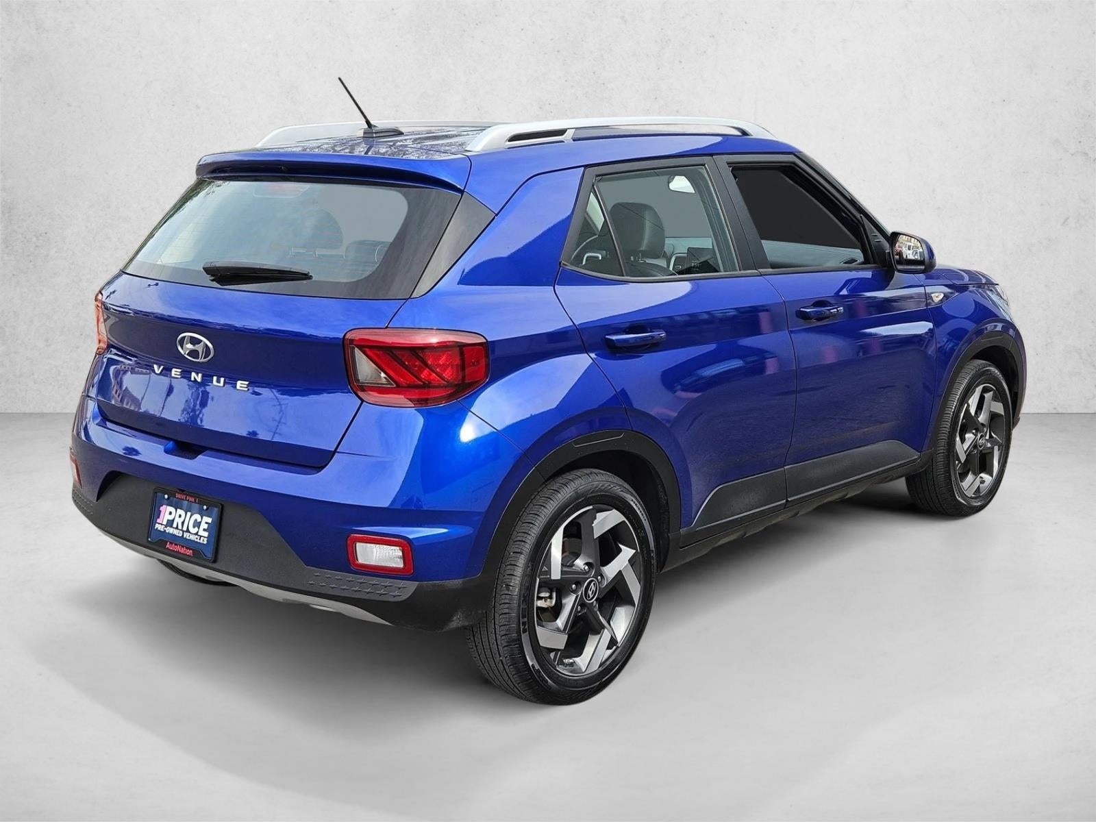 2025 Hyundai VENUE Limited IVT