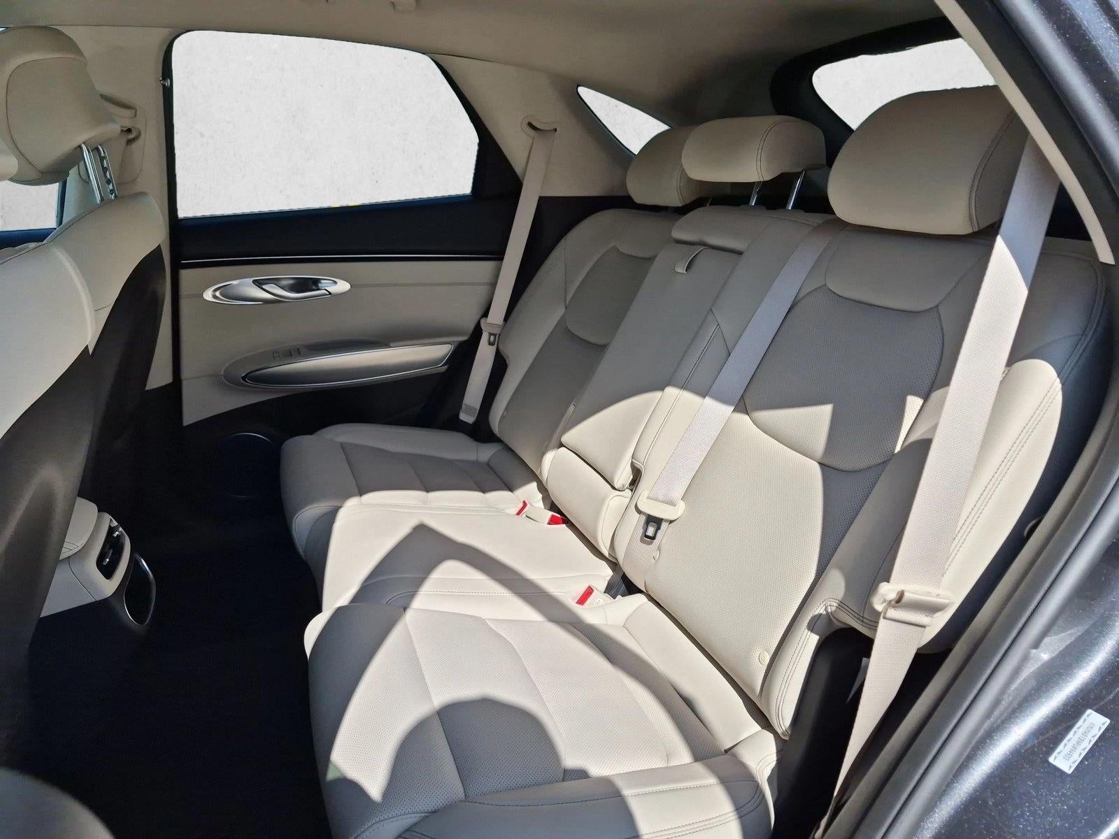 2023 Genesis GV70 2.5T AWD