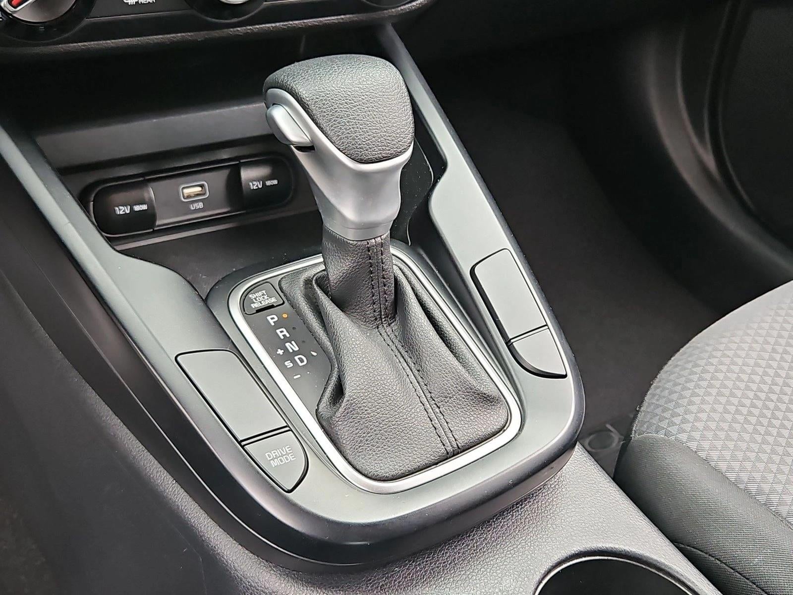 2023 Kia Soul LX IVT
