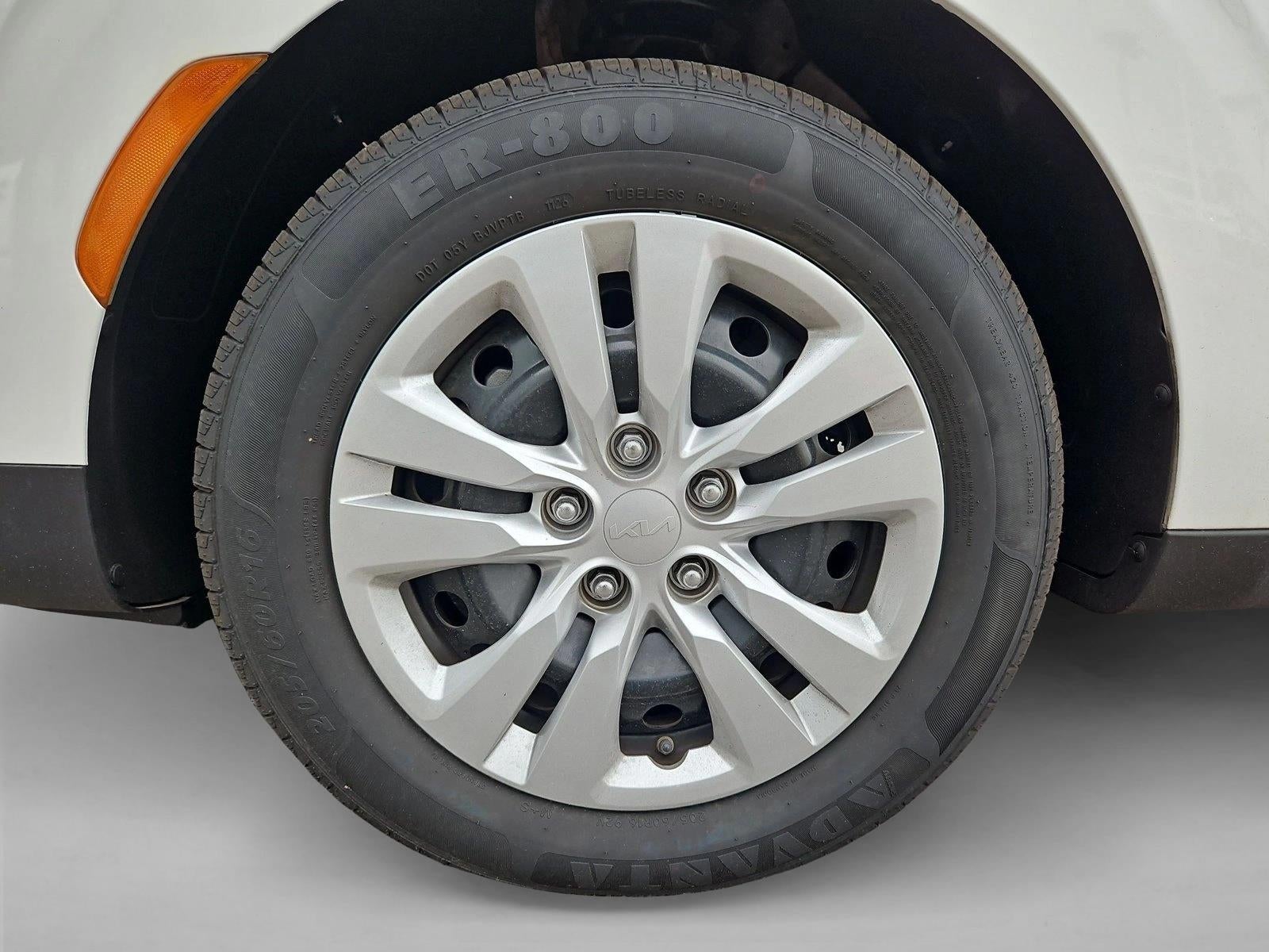 2023 Kia Soul LX IVT