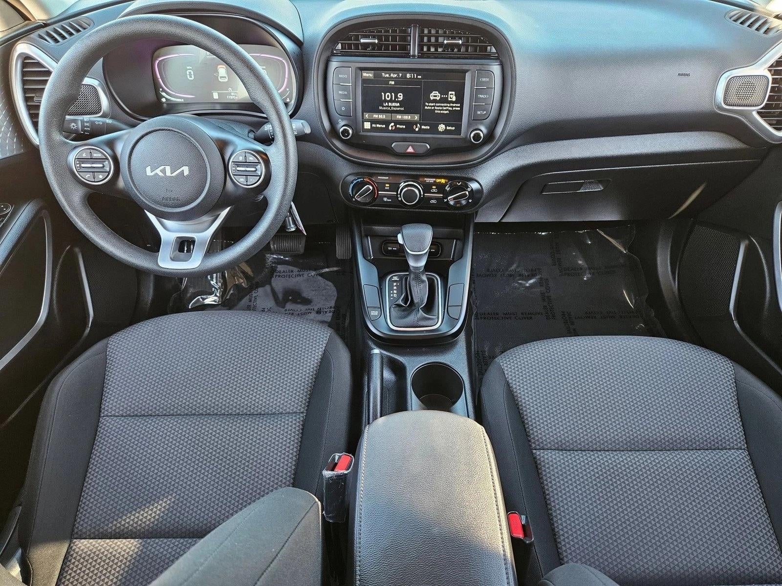2025 Kia Soul LX FWD