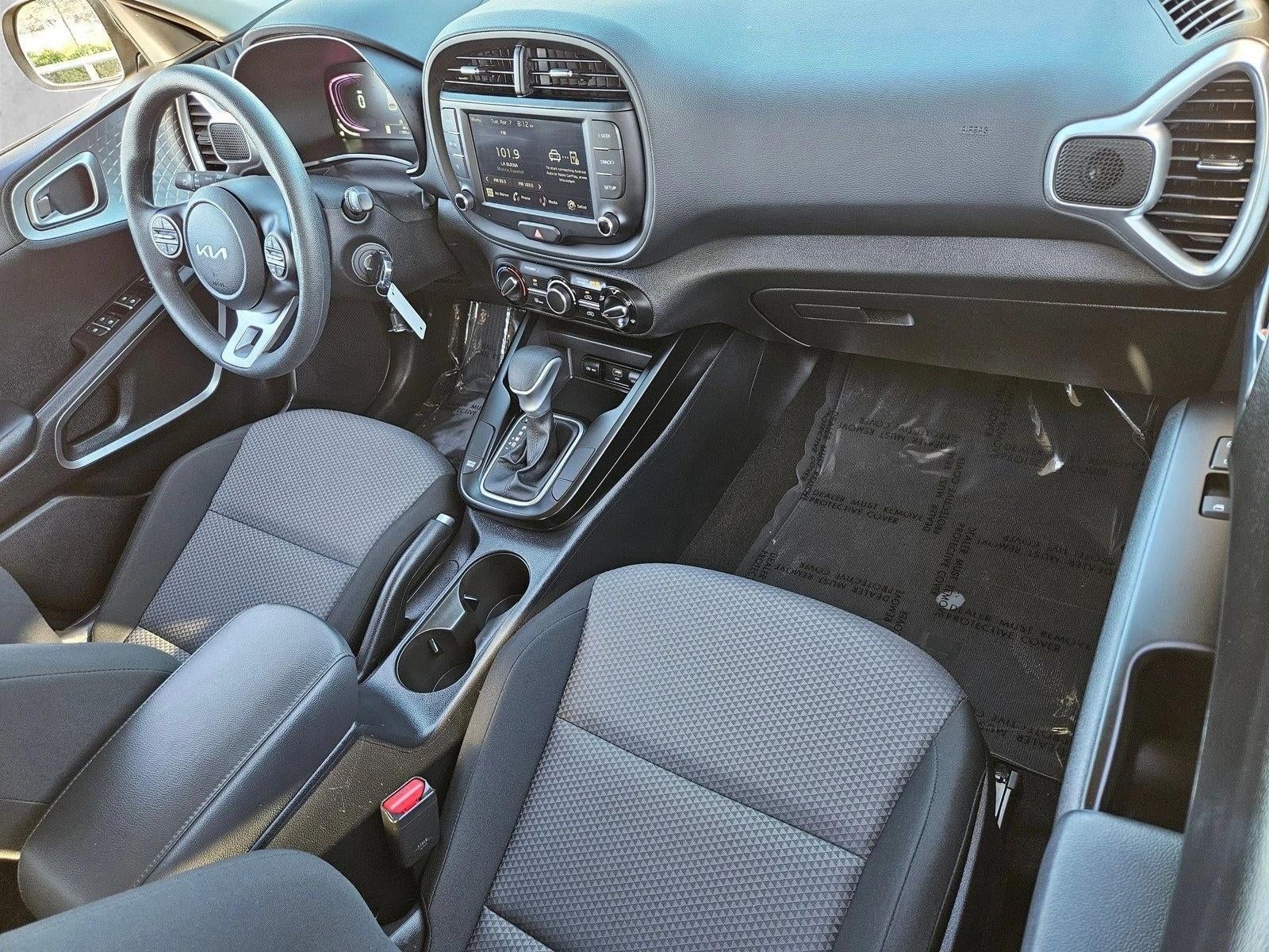 2025 Kia Soul LX FWD
