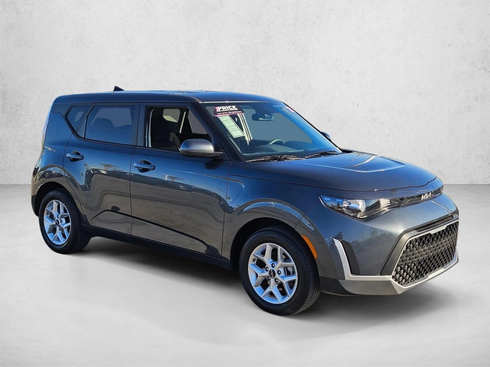 2025 Kia Soul LX FWD