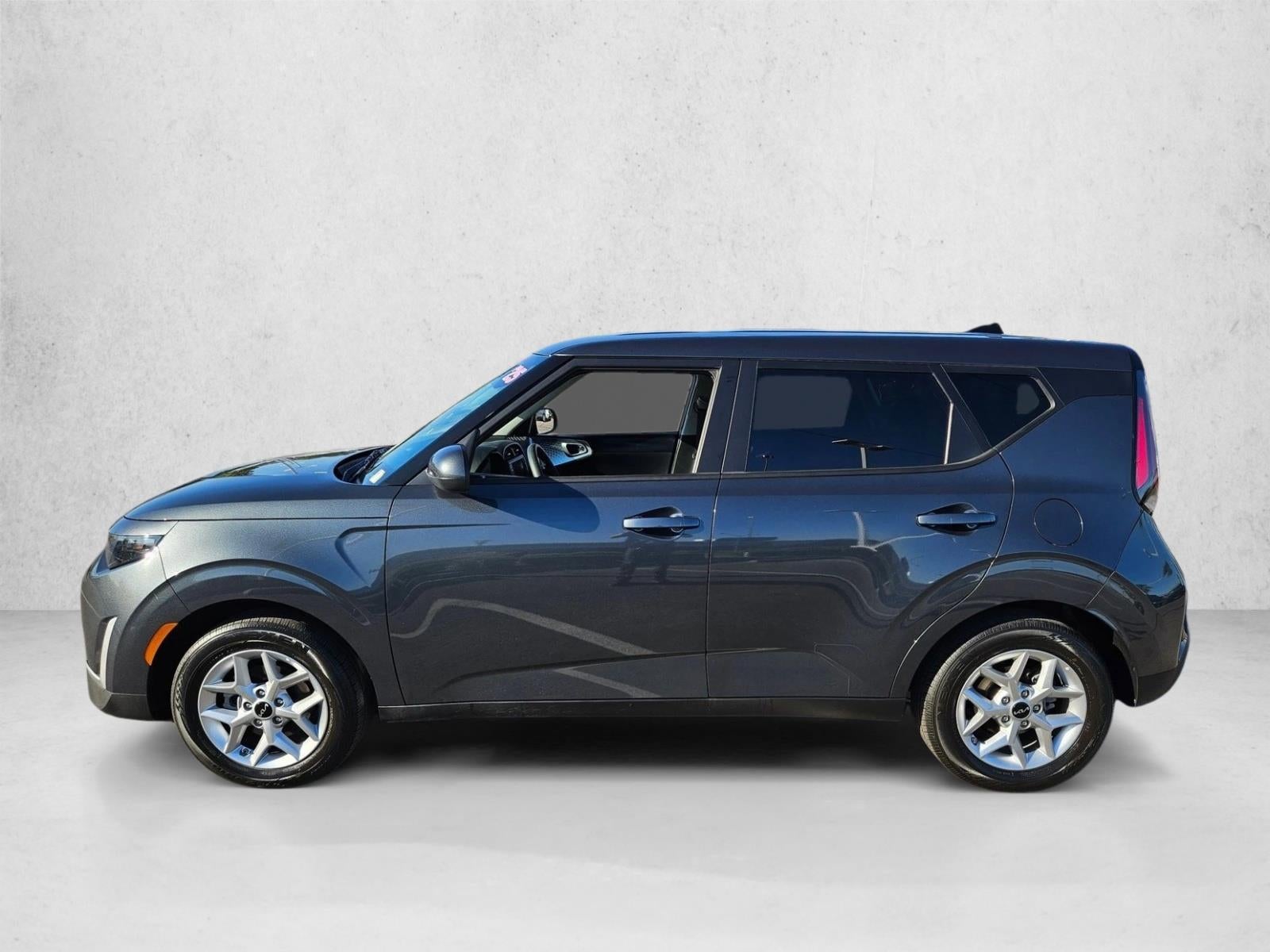 2025 Kia Soul LX FWD