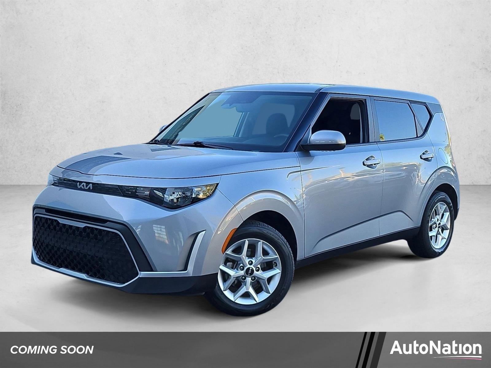 2024 Kia Soul LX IVT