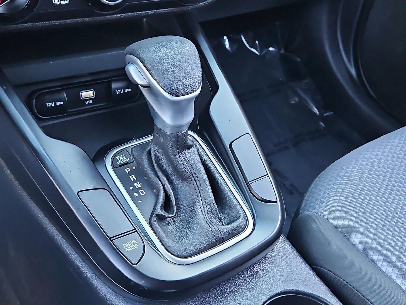 2024 Kia Soul LX IVT