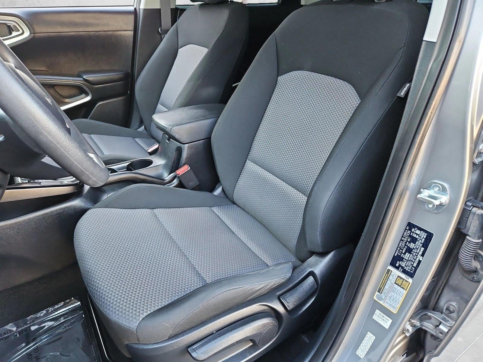 2024 Kia Soul LX IVT