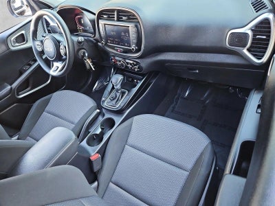 2024 Kia Soul LX IVT