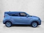 2024 Kia Soul LX IVT