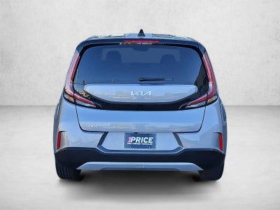 2024 Kia Soul LX IVT