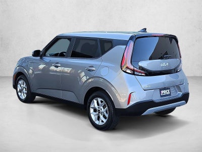 2024 Kia Soul LX IVT