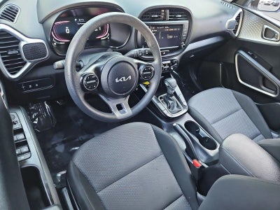 2024 Kia Soul LX IVT