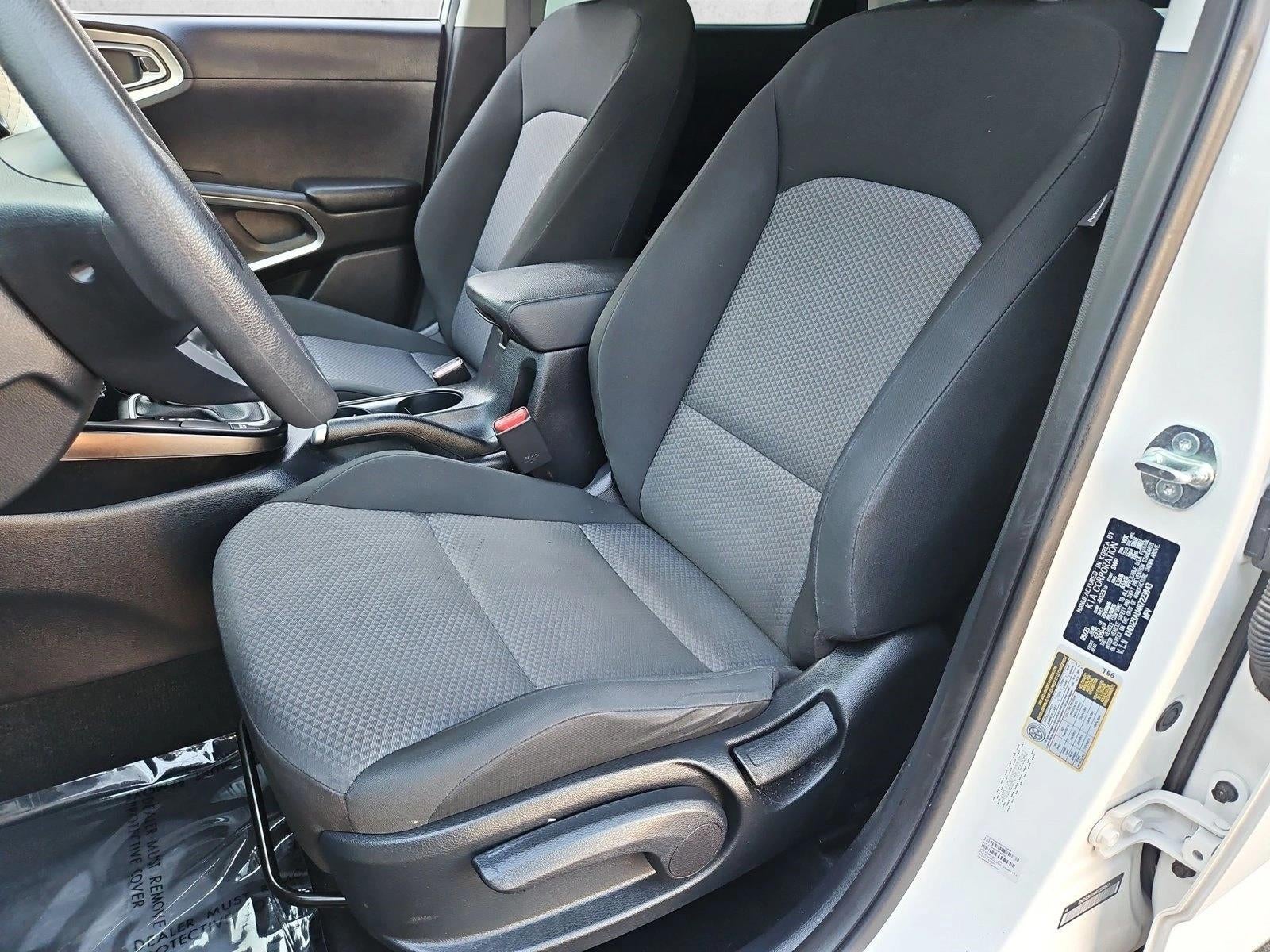 2024 Kia Soul LX IVT