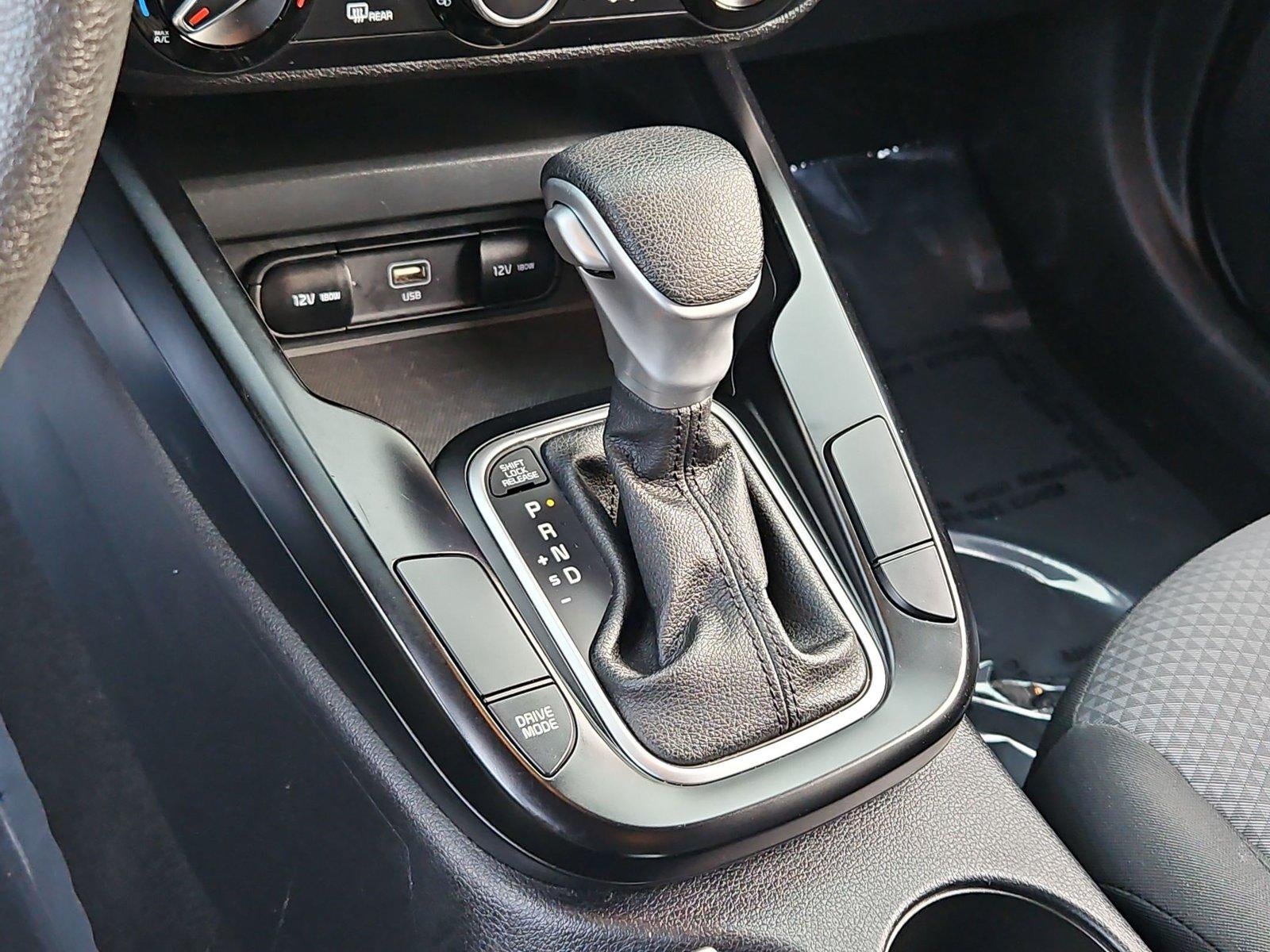 2024 Kia Soul LX IVT
